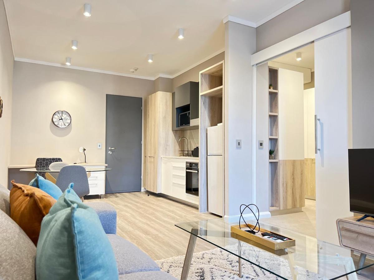 519 Menlyn Maine Trilogy Appartement Pretoria-Noord Buitenkant foto